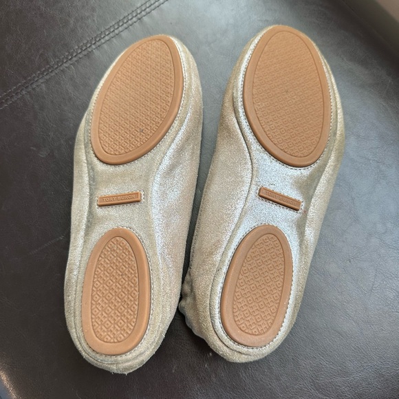 Tory Burch Metallic Minnie Flat - Picture 4 of 9